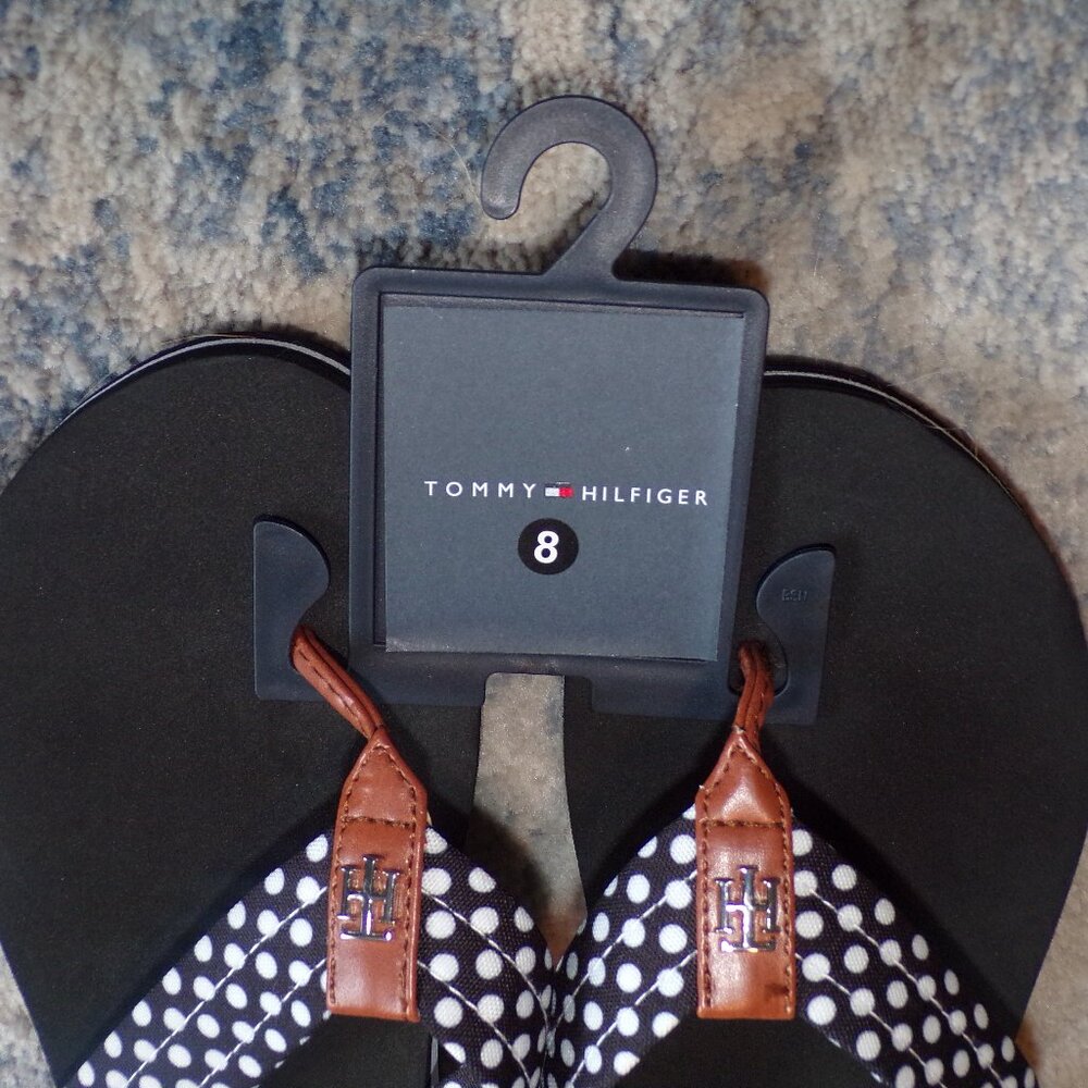 Tommy Hilfiger Cute Flip Flops - Picture 3 of 5